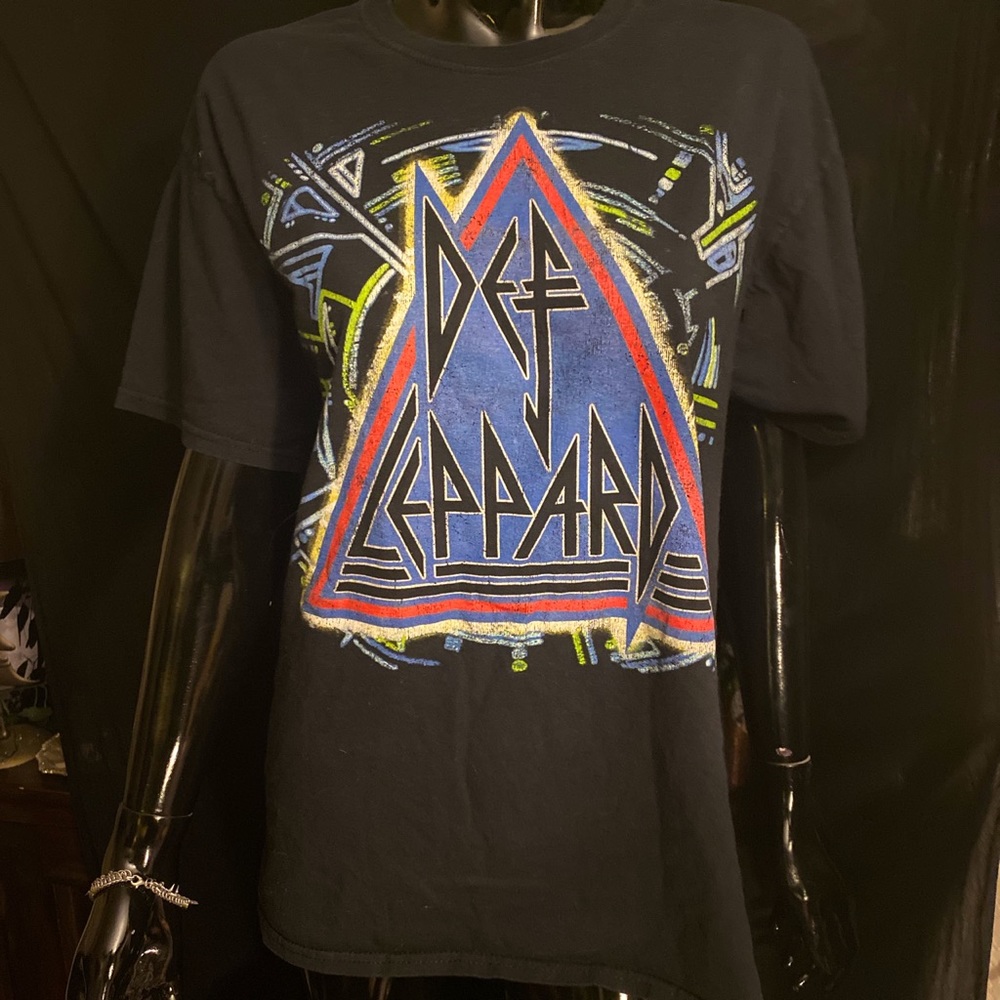 Def Leppard band tee short sleeve